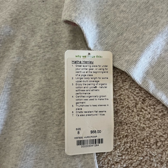 Lululemon top - Picture 2 of 4